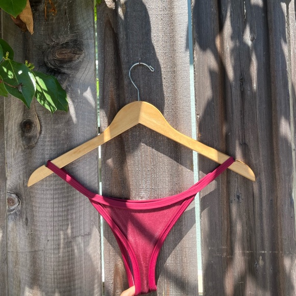 Posh Pua velvet maroon bikini bottoms; size Small - Picture 3 of 5